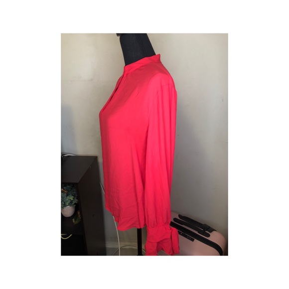 Pink blouse - Picture 2 of 4